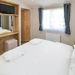 28 Finch